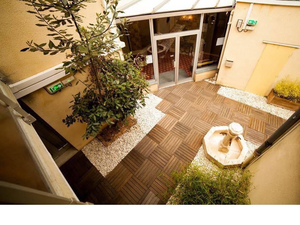 Hôtel Le Clos Saint Martin à Sancerre Extérieur photo